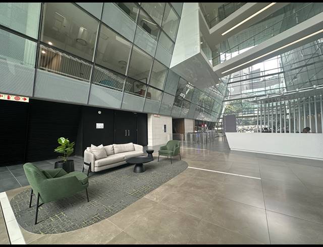 423M² OFFICE TO LET IN SANDTON CENTRAL